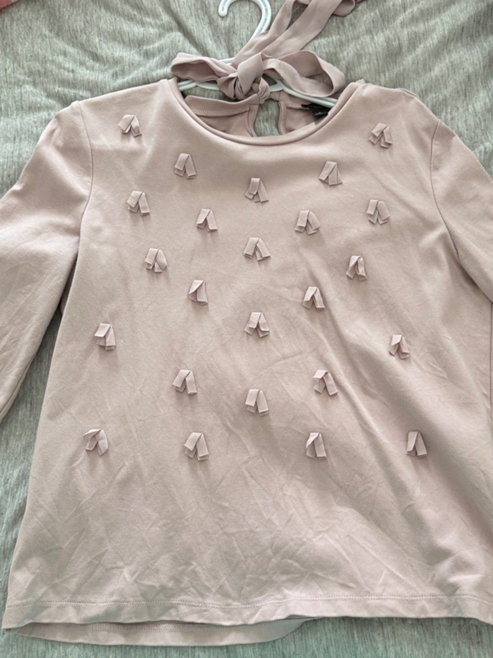 Ann Taylor Factory Light Pink Bow-Appliqué Long Sleeve Top